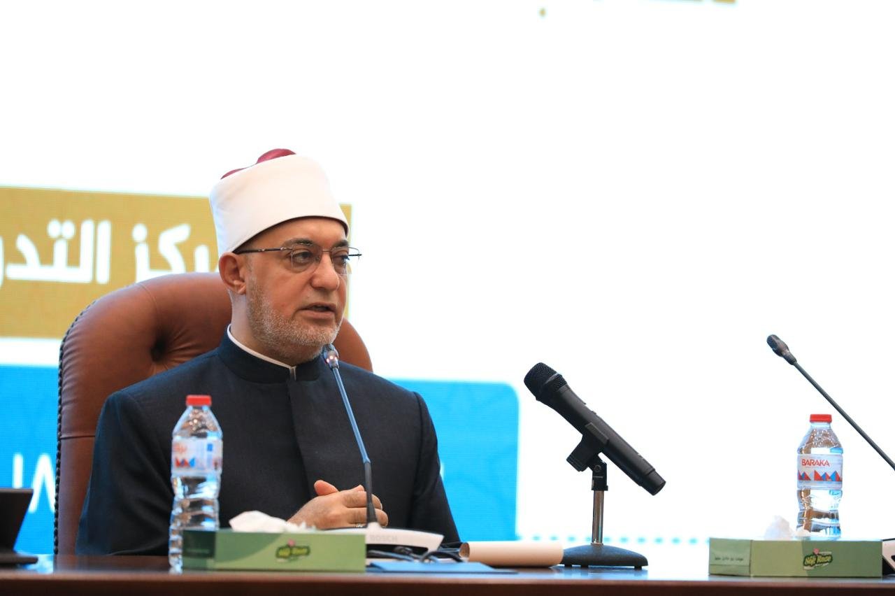 "أ.د.نظير محمد عياد" مفتي الجمهورية رئيس الأمانة العامة لدور وهيئات الإفتاء في العالم