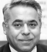 الكاتب والشاعر والأديب الكبير الدبلوماسي "د.عصام البرّام"