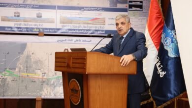 الفريق "أسامة ربيع" رئيس هيئة قناة السويس