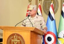 الفريق أول "عبدالمجيد صقر" القائد العام للقوات المسلحة وزير الدفاع والإنتاج الحربى