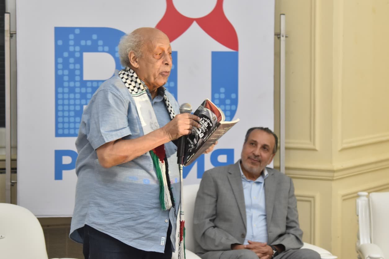 الشاعر الكبير "زين العابدين فؤاد"