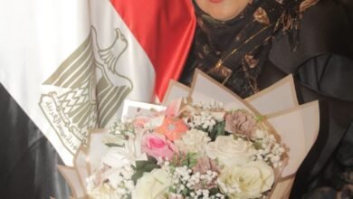 الأديبة والفنانة التشكيلية "هويدا عطا"