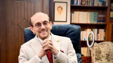 الفنان الكبير "محمد صبحي"