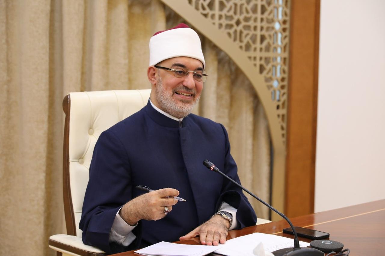 "أ.د.نظير محمد عياد" مفتي الجمهورية ورئيس الأمانة العامة لدور وهيئات الإفتاء في العالم