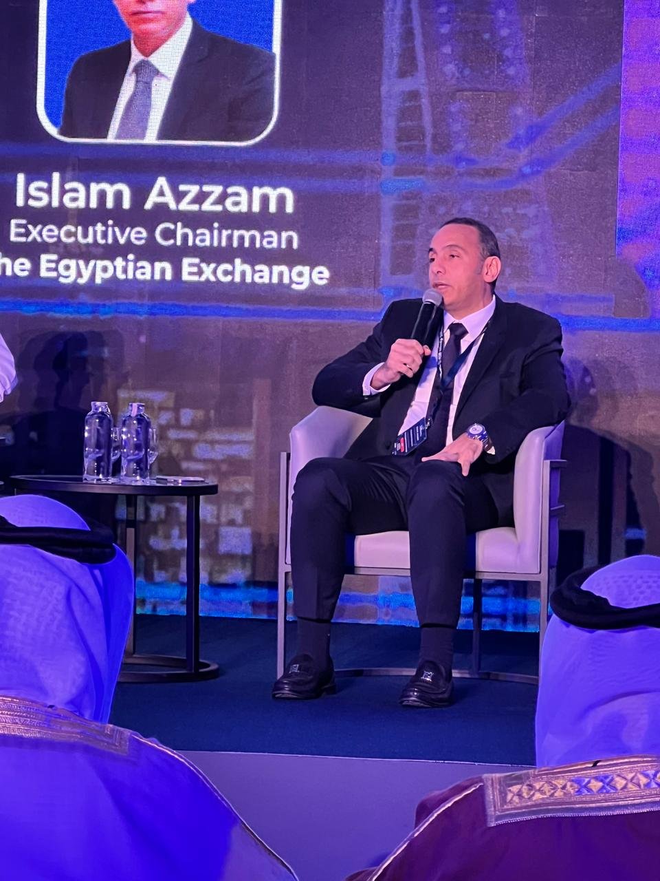 الدكتور إسلام عزام – رئيس البورصة المصرية