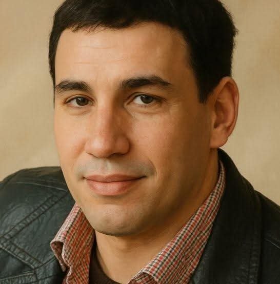 المخرج والكاتب الأسترالي–المصري "محمد هاشم"