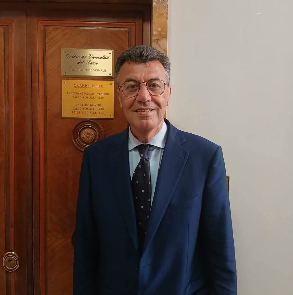 الدكتور فؤاد عودة