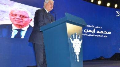 "د.أيمن عاشور " وزير التعليم العالي والبحث العلمي