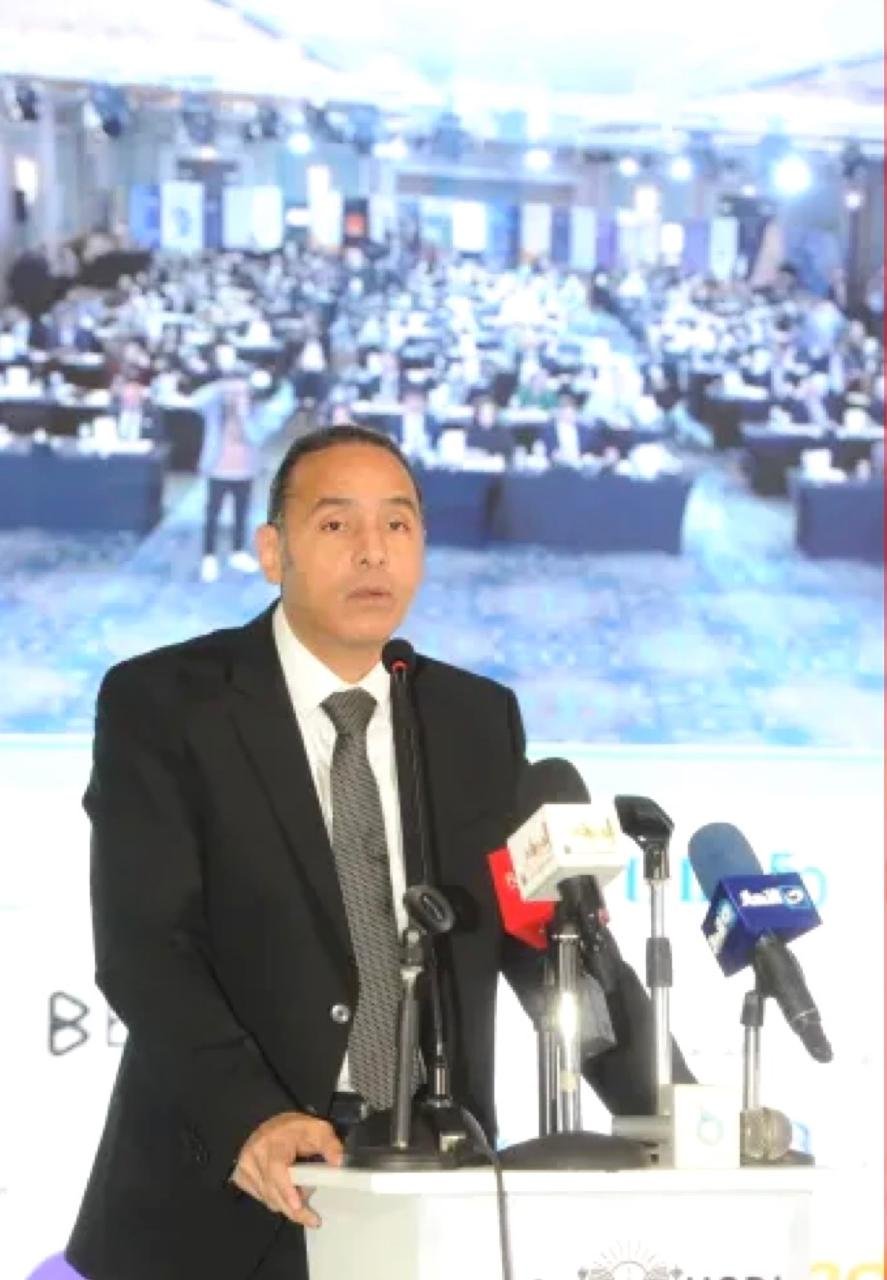 الدكتور إسلام عزام "رئيس البورصة المصرية"