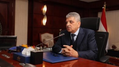 الفريق "أسامة ربيع" رئيس هيئة قناة السويس