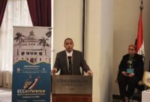 الدكتور اسلام عزام رئيس البورصة المصرية