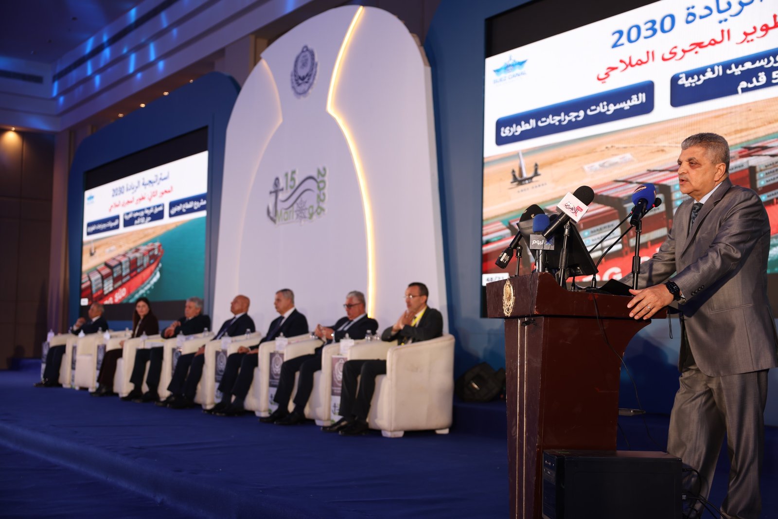 الفريق أسامة ربيع رئيس هيئة قناة السويس