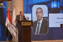 "د.إسلام عزام" رئيس البورصة المصرية