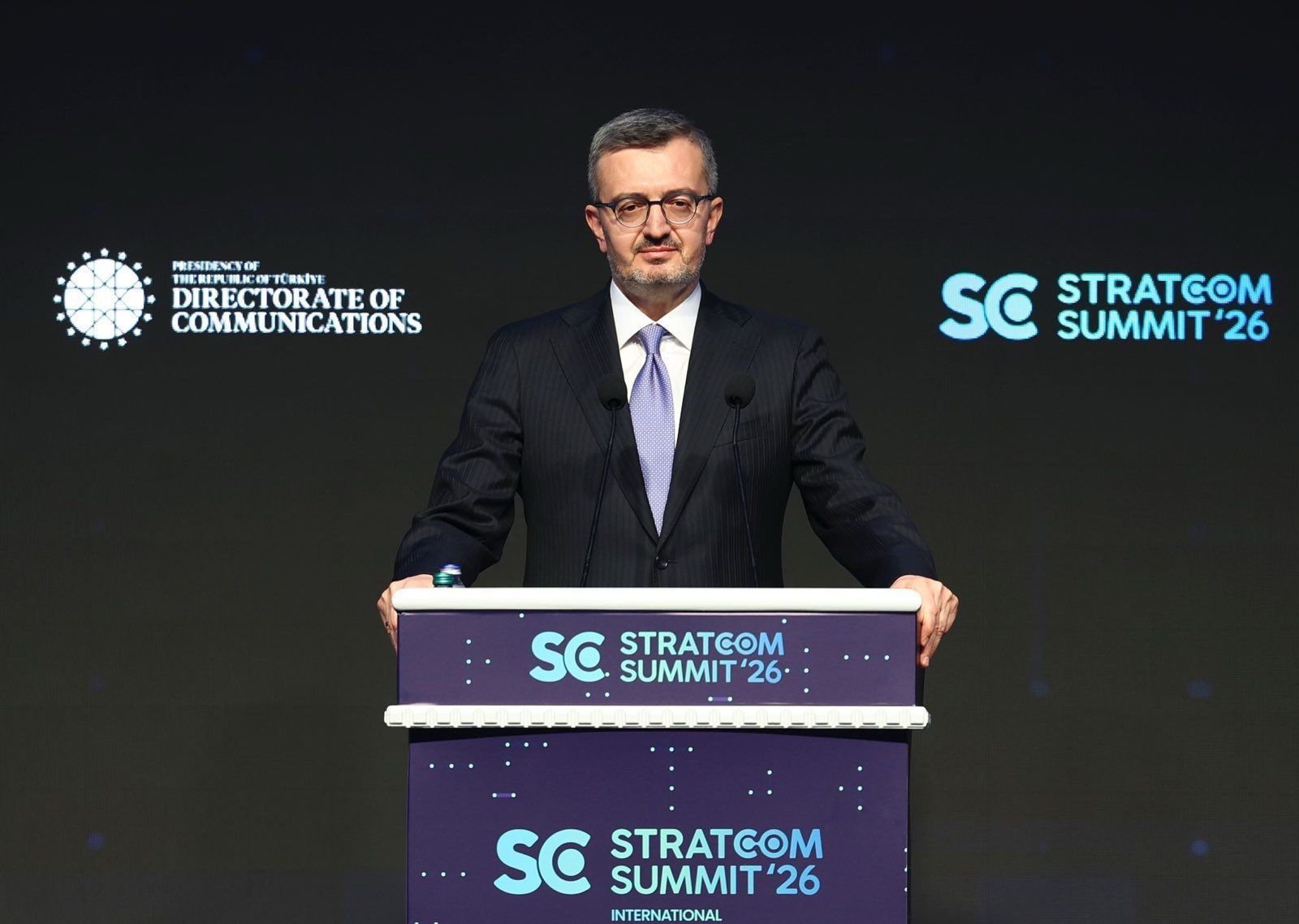 نائب رئيس الجمهورية التركية "جودت يلماز" 