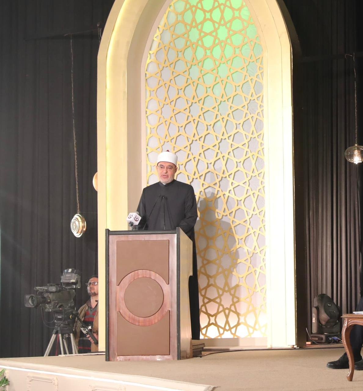 "أ.د.نظير محمد عياد" مفتي الجمهورية