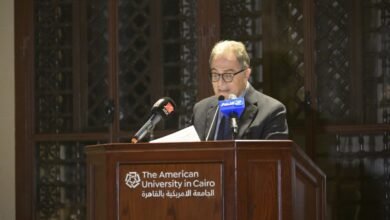 "د.أحمد دلّال" رئيس الجامعة الأمريكية بالقاهرة