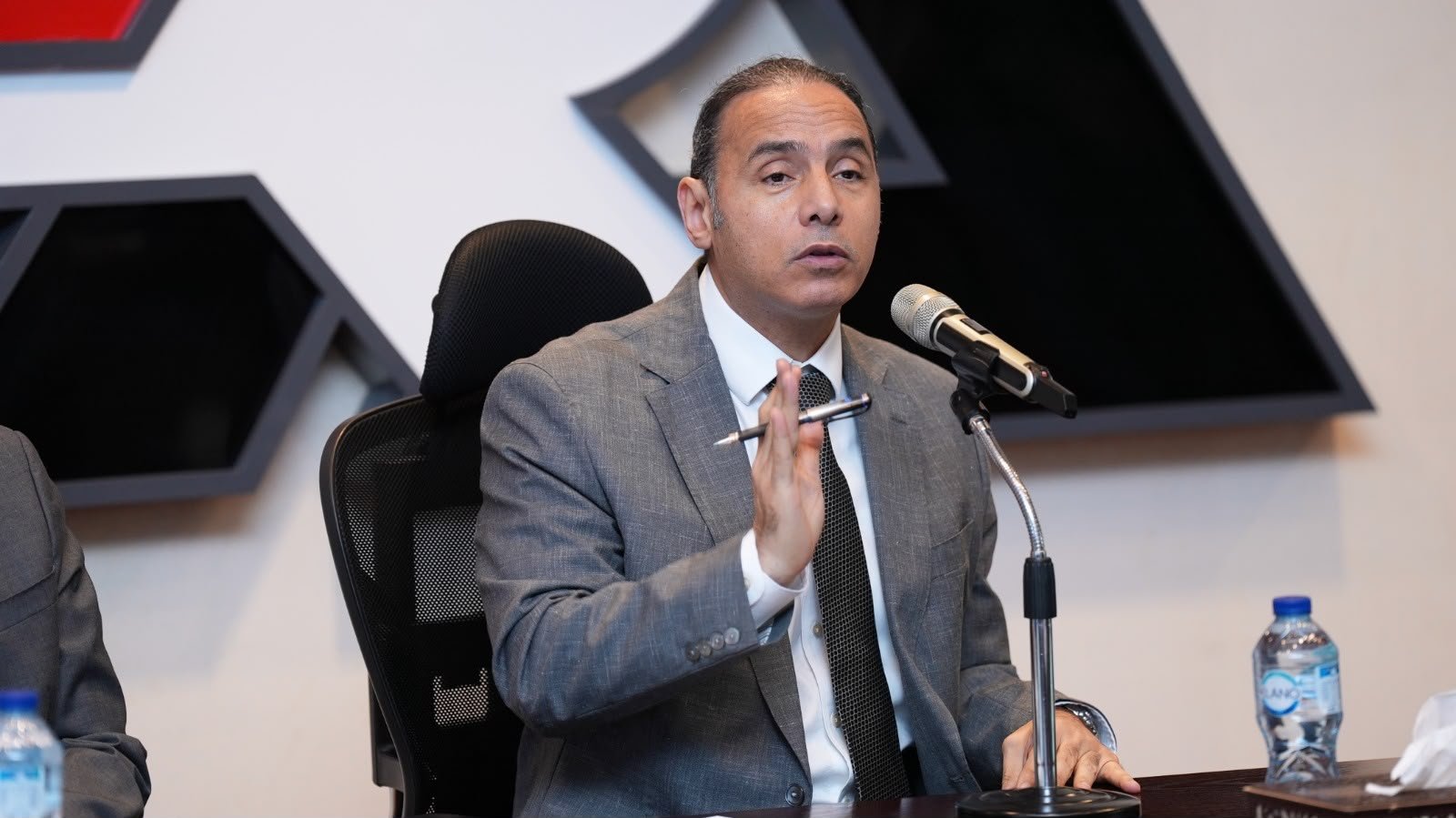 "د.إسلام عزام" رئيس الهيئة العامة للرقابة المالية