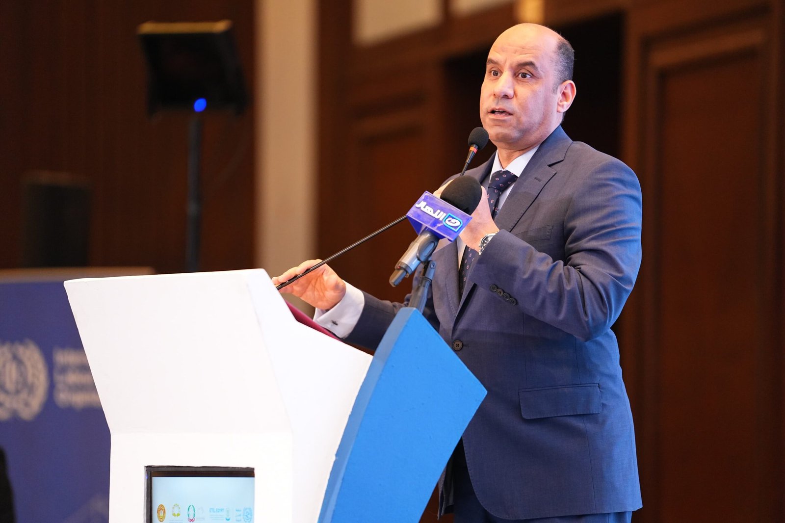 "حسن رداد" وزير العمل