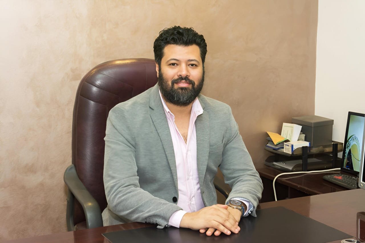 "إيهاب أبو المجد" الأمين المساعد للجنة الاتصالات وتكنولوجيا المعلومات بالأمانة المركزية لحزب مستقبل وطن