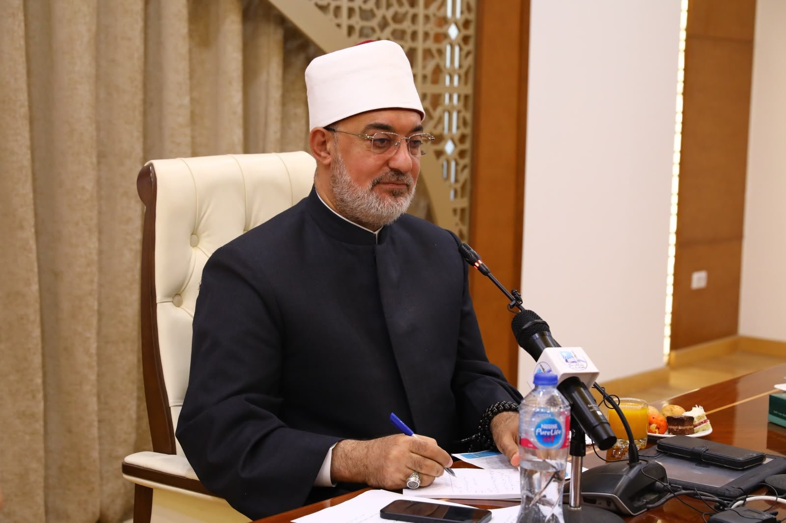 الأستاذ الدكتور نظير محمد عياد، مفتي جمهورية مصر العربية، رئيس الأمانة العامة لدور وهيئات الإفتاء في العالم