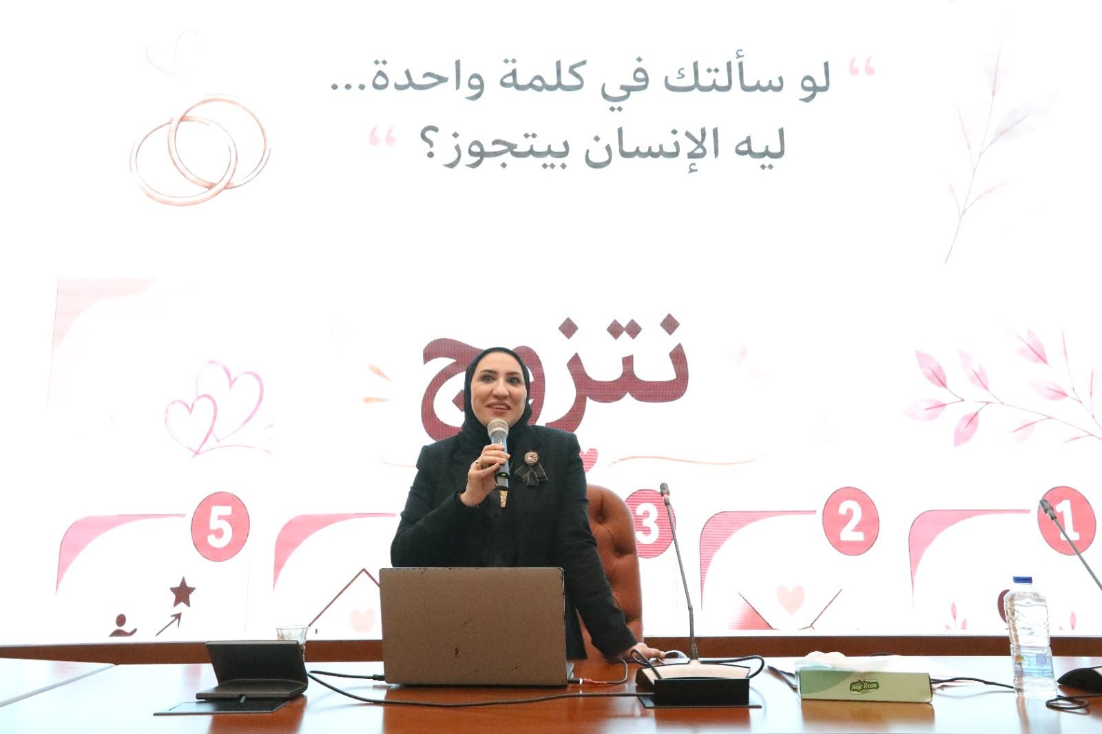الأستاذة الدكتورة ميادة منصور عمر، وكيل المعهد العالي للخدمة الاجتماعية بالقاهرة، عضو المجلس القومي للمرأة