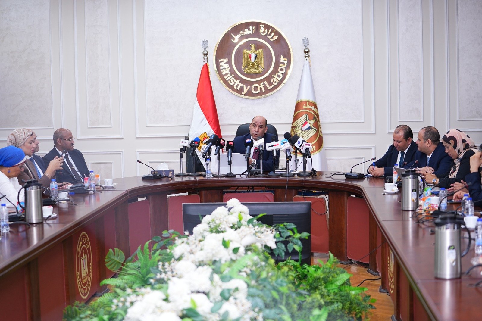 "حسن رداد" وزير العمل