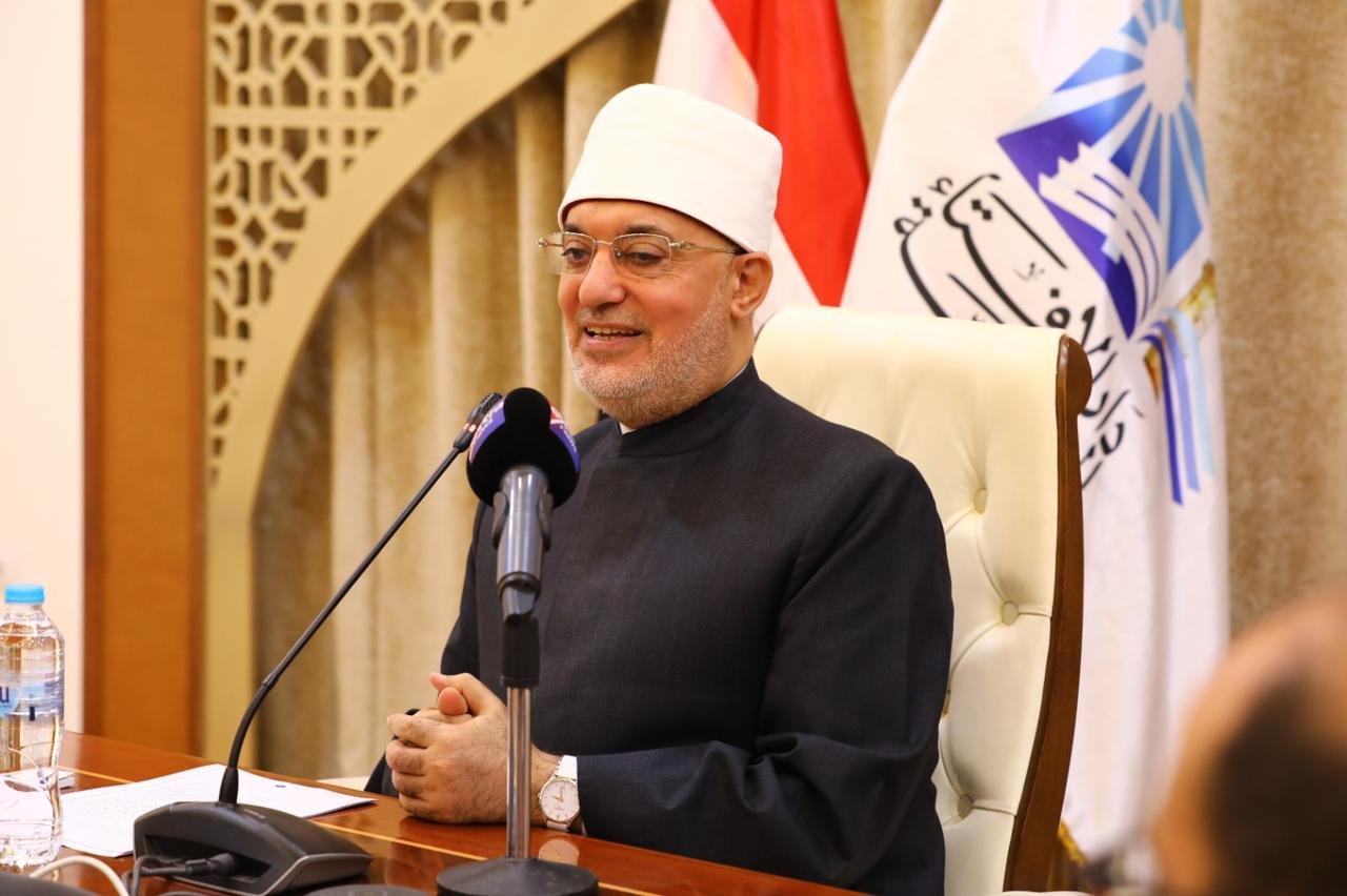 "أ.د.نظير محمد عياد" مفتي الجمهورية ورئيس الأمانة العامة لدور وهيئات الإفتاء في العالم