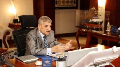 الفريق "أسامة ربيع" رئيس هيئة قناة السويس