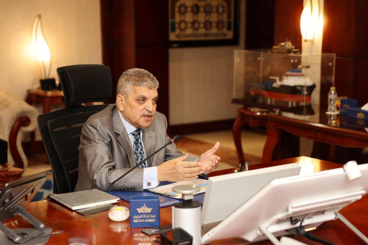 الفريق "أسامة ربيع" رئيس هيئة قناة السويس