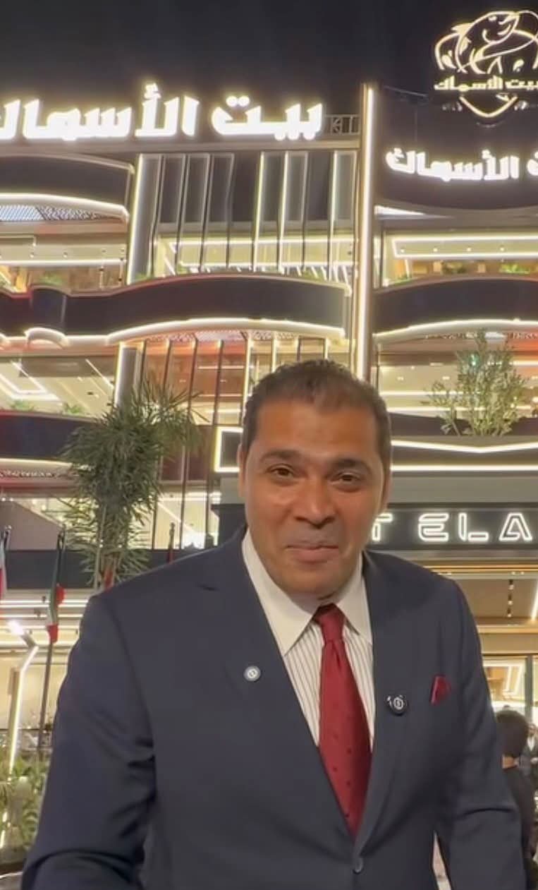 الحاج "محمد أمين عيد" صاحب سلسلة المطاعم الشهيرة "بيت الأسماك"
