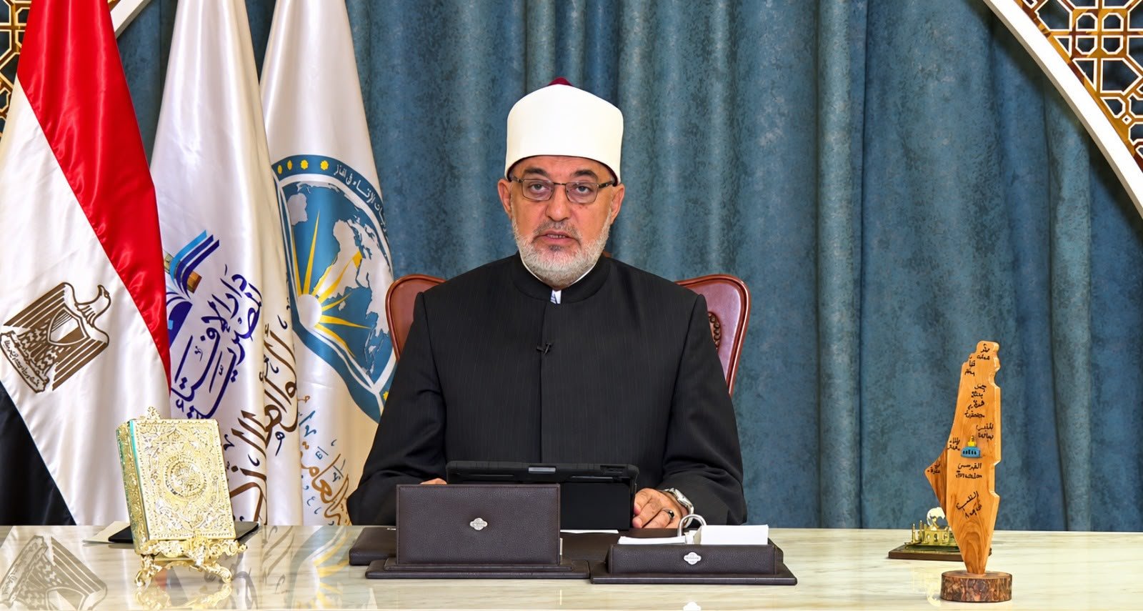 فضيلة الأستاذ الدكتور نظير محمد عياد - مفتي الجمهورية - رئيس الأمانة العامة لدُور وهيئات الإفتاء في العالم