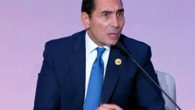 "جوهر نبيل" وزير الشباب والرياضة